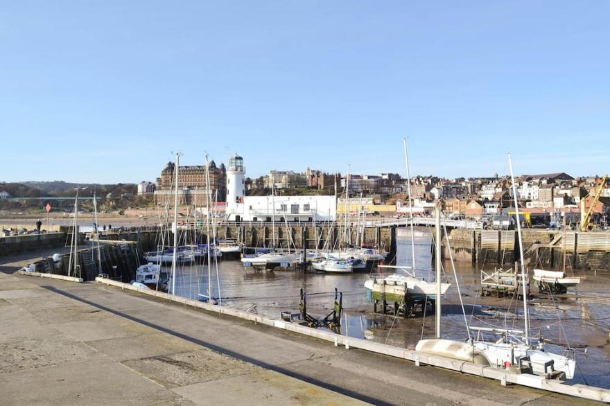 2 bedroom accommodation in Scarborough