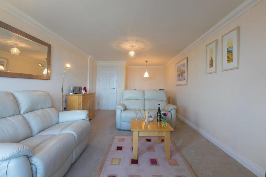 GOLVA, family friendly, country holiday cottage in Carbis Bay
