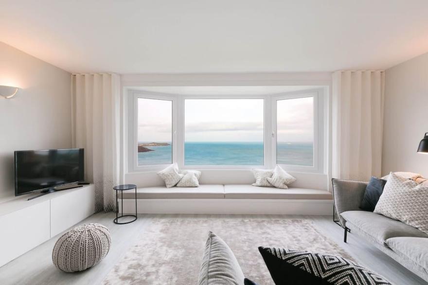 GOLDEN HEIGHTS, family friendly, with a garden in Carbis Bay