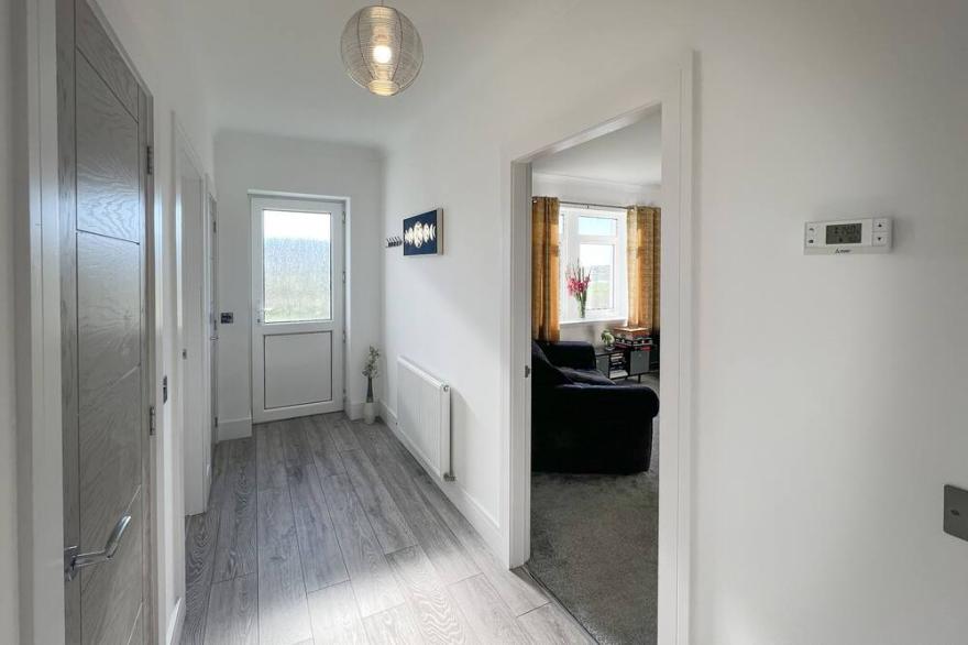 DUN BUIDHE, pet friendly in Daliburgh, Isle Of South Uist