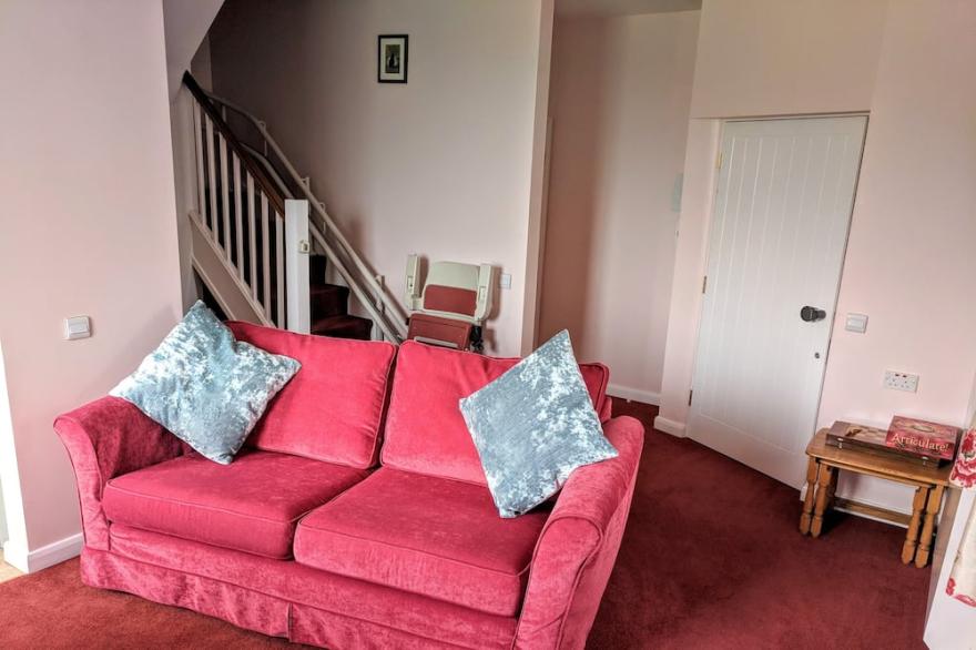 Warm and cosy cottage, perfect for couples and in stunning countryside