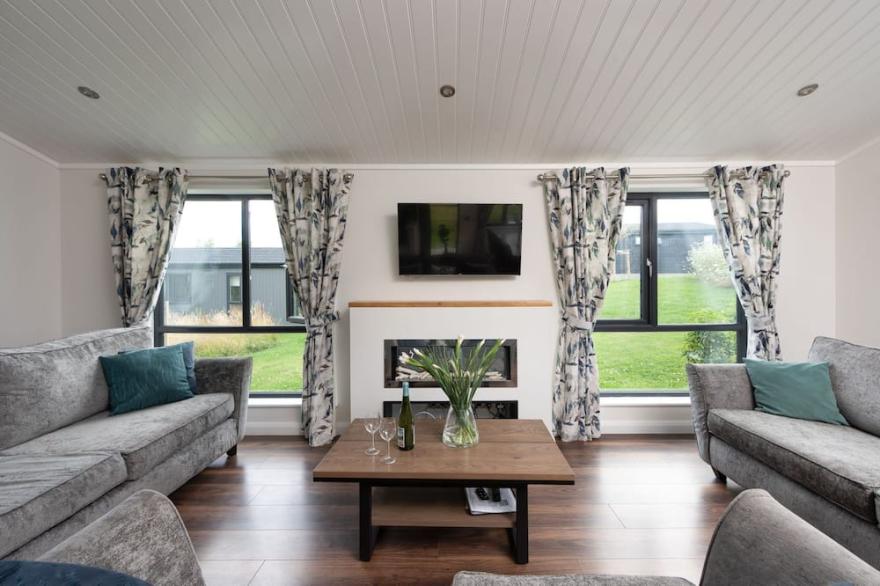 Foxglove Lodge, 31 Roadford Lake Lodges