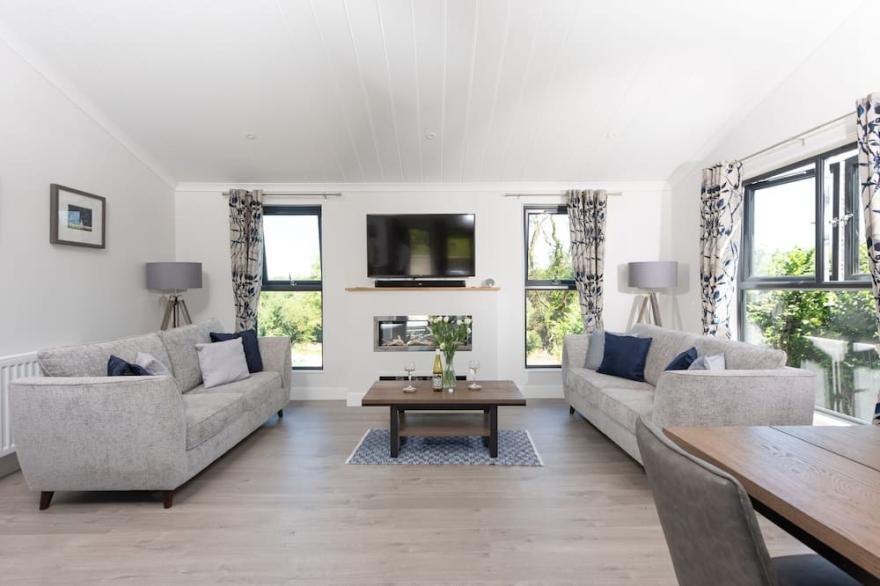 Hornbeam Lodge, 19 Roadford Lake Lodges