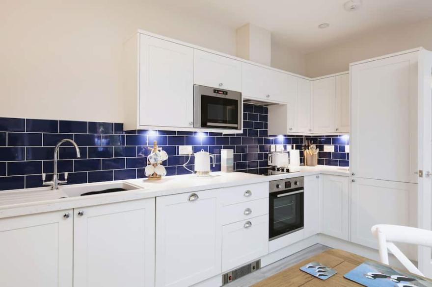 Apartment Close To Beach, Golf Courses and Amenities