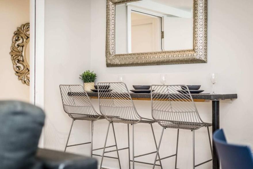 Host Apartments | Halifax House Apt