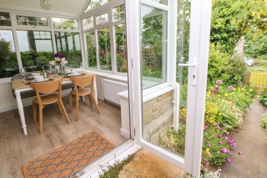 THE COTTAGE, 5 RICHLEY TERRACE, family friendly in Matfen