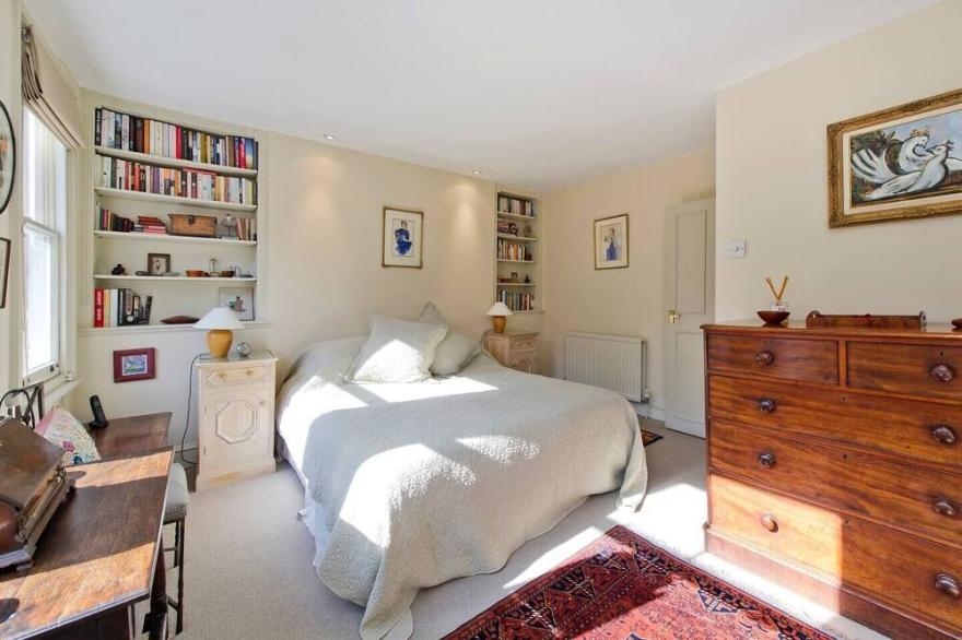 Delightful1-Bed Apartment, Chelsea