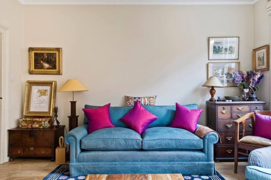 Delightful1-Bed Apartment, Chelsea