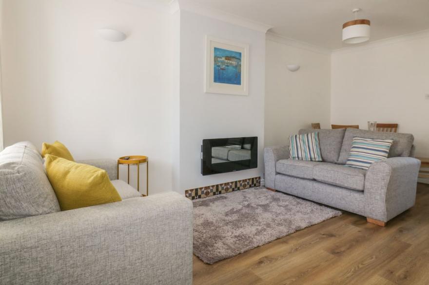 SEAHORSES, family friendly, country holiday cottage in Padstow