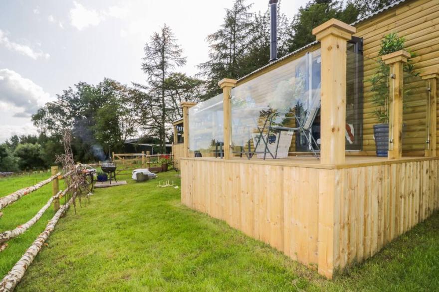 HIGH RIGG SHEPHERD'S RETREAT, pet friendly in Brampton, Cumbria
