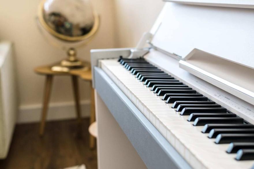 Host Apartments | The Three Graces Apt