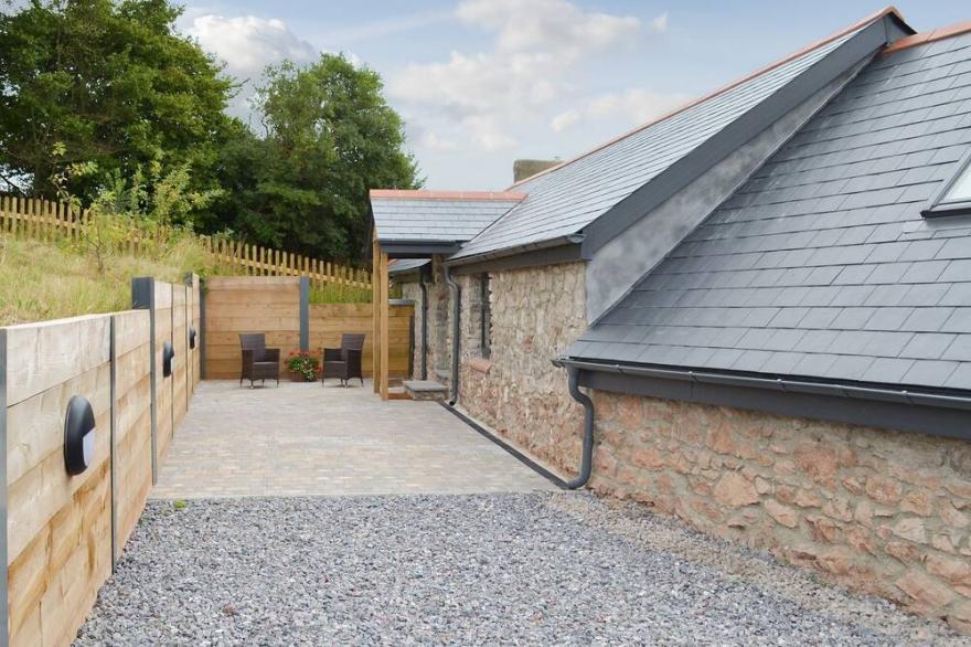 3 bedroom accommodation in Luton, near Newton Abbot
