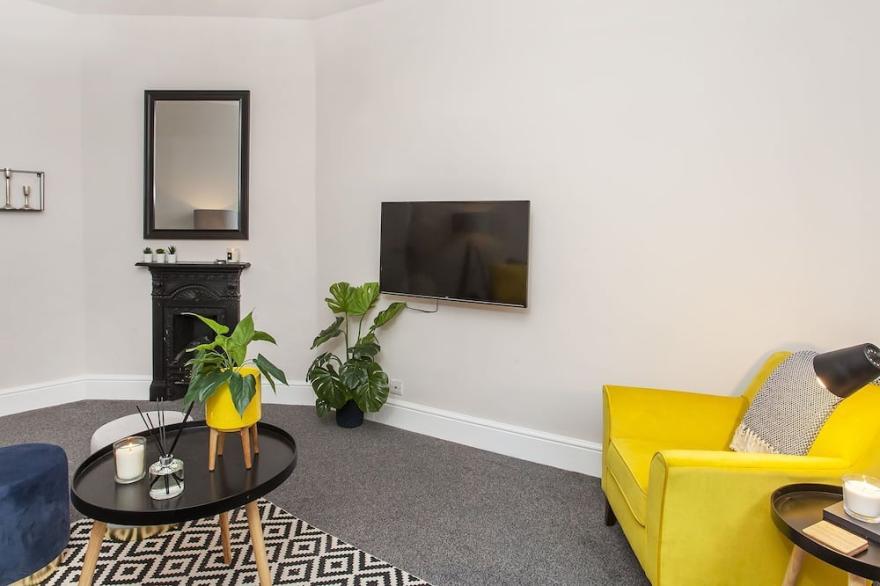 Feasegate  - sleeps 6 guests  in 2 bedrooms