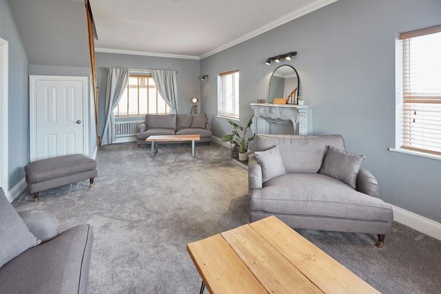 Host & Stay | Burnsyde Beach House