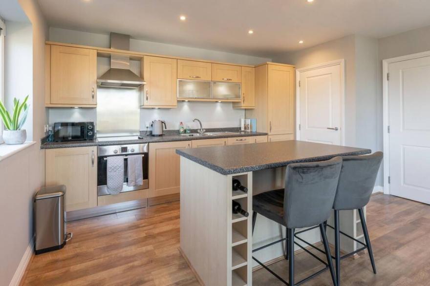 Luxury 2 Bed Apartment Parking by NEC & Solihull