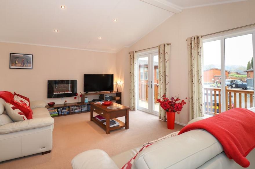 ROBIN'S NEST, family friendly, with a garden in Windermere