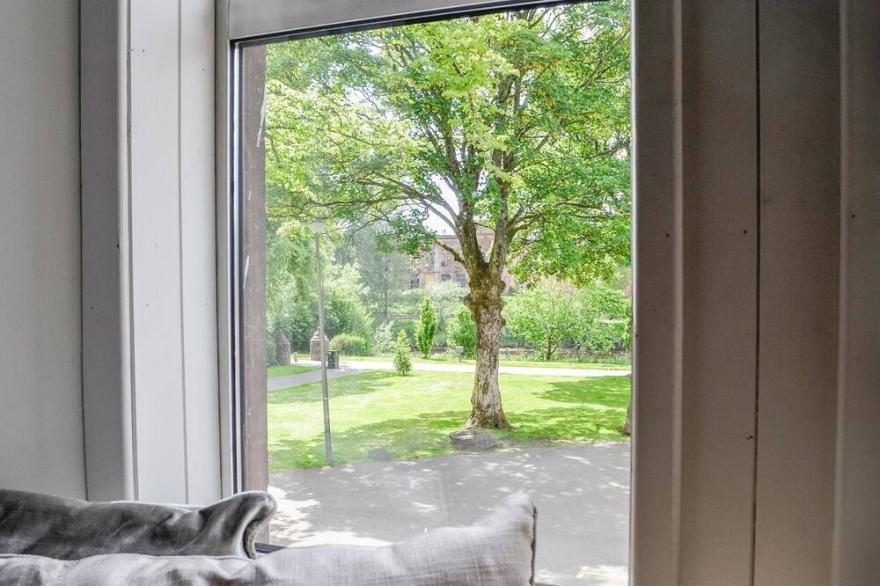 3 bedroom accommodation in Dumfries