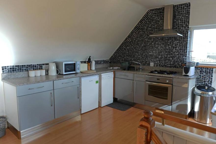 Y Bwthyn - Cosy Cottage with Parking