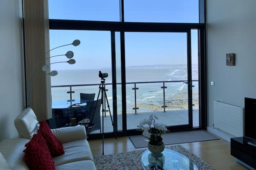 “Penthouse 60” is a Luxury Apartment with Amazing Sea Views in Westward Ho!