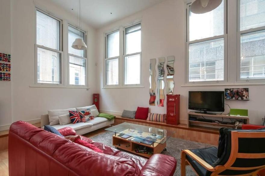 QUIRKY LOFT IN LIVERPOOL CITY CENTRE