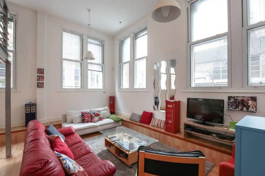 QUIRKY LOFT IN LIVERPOOL CITY CENTRE