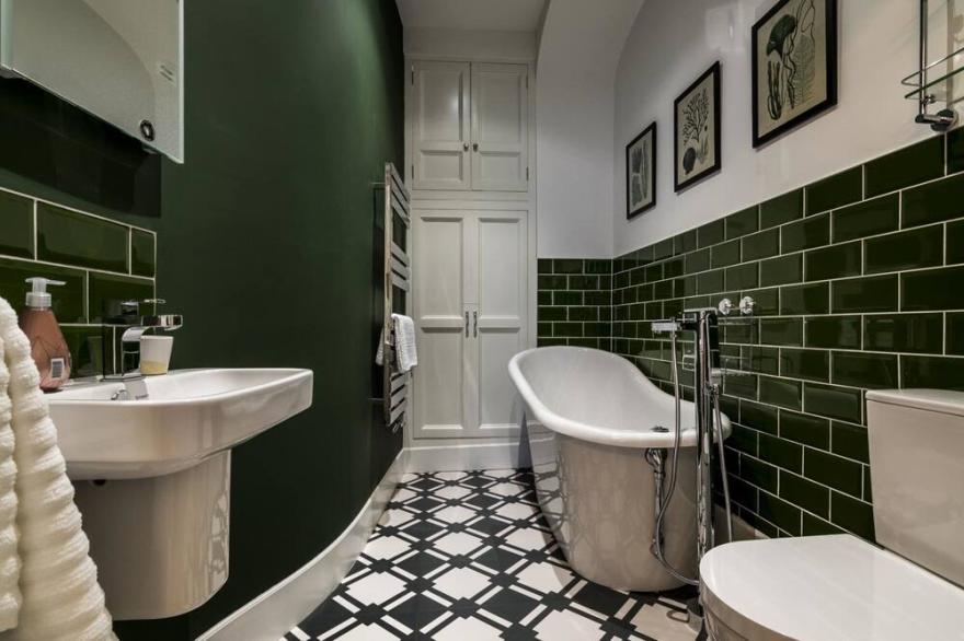 Fisherman's Catch - Two Bedroom Luxury Apartment - Tenby