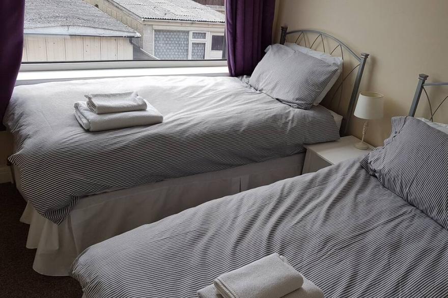 Spacious 3 bedroom townhouse, double, twin and kids bed
