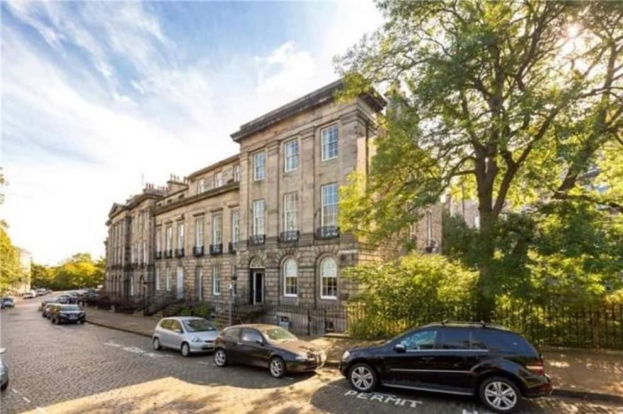 Apartment Doune Terrace: Edinburgh New Town Prime Location