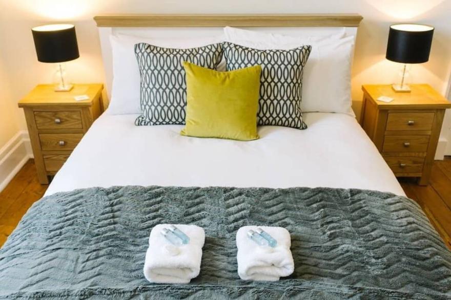 Great location! Heart of City Centre 3bed apartment
