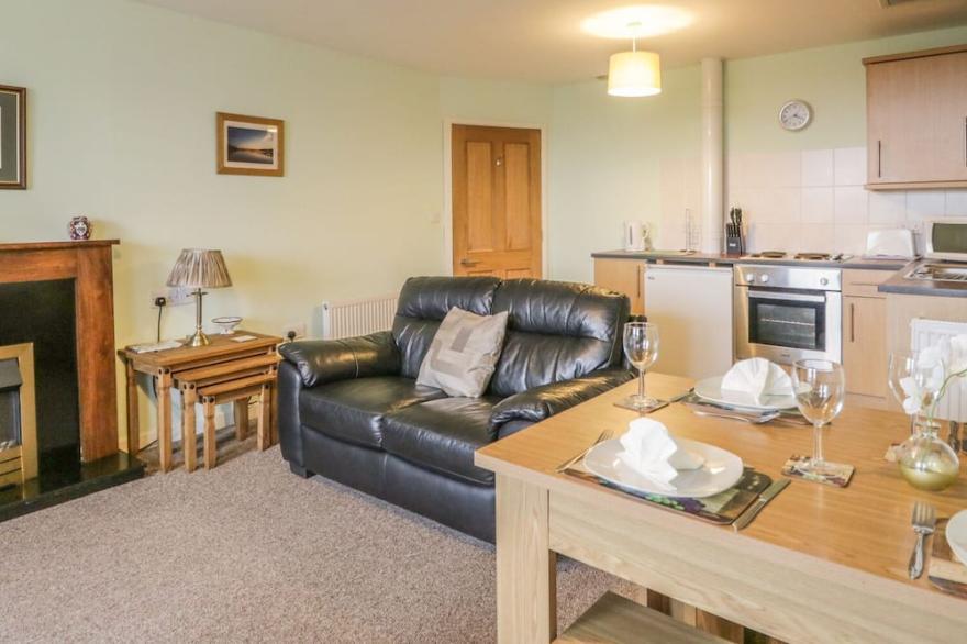2 PARK NOOK CLOSE, pet friendly in Waberthwaite