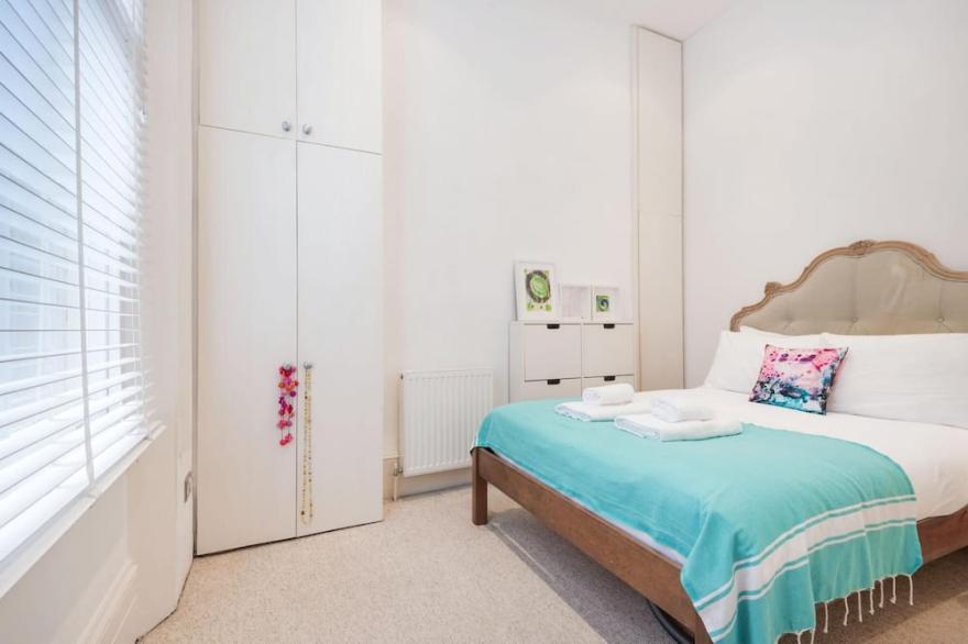 West Kensington Home near Earls Court