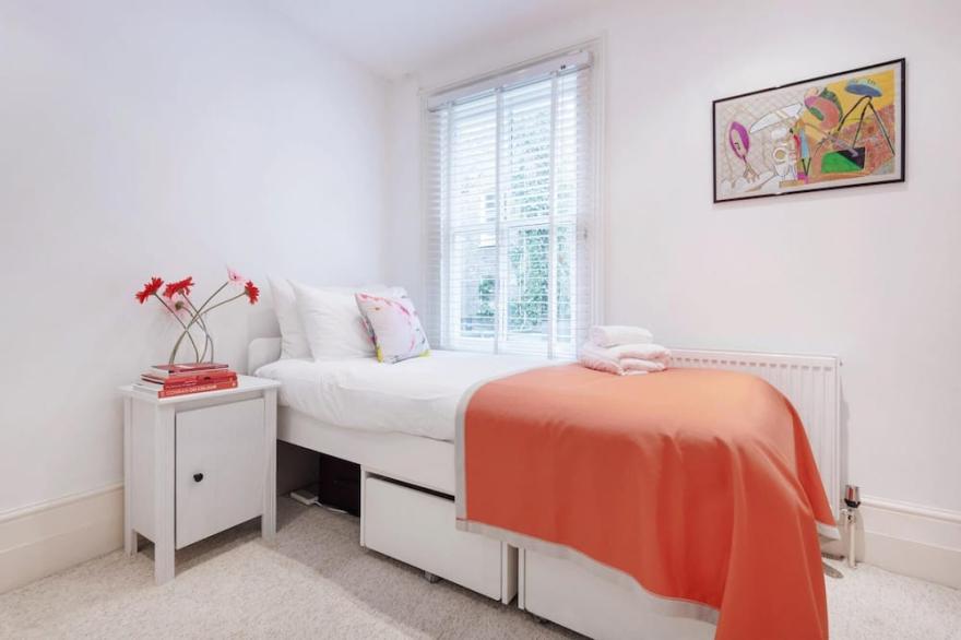 West Kensington Home near Earls Court