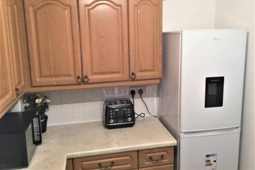 Quiet residential area, within easy reach to town
