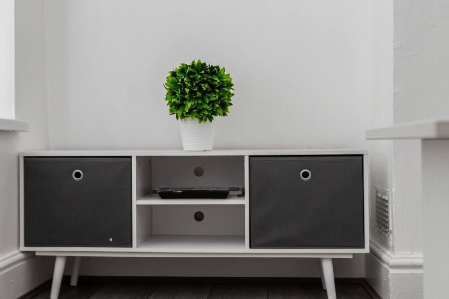 Newly renovated 4bed - Free parking - City Links