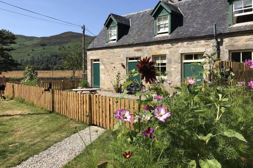 Stable Cottage, CrannachCottages