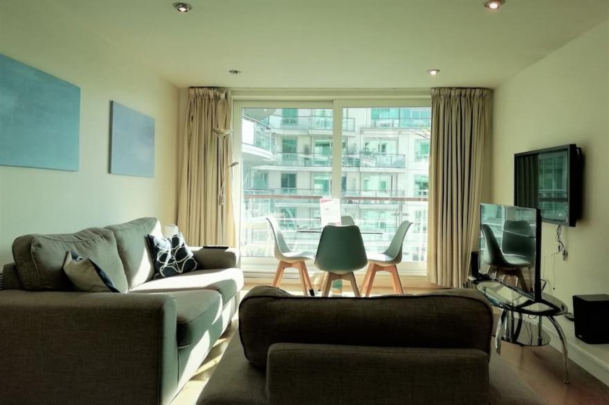 Still Life Vauxhall Deluxe Two Bedroom Apartment