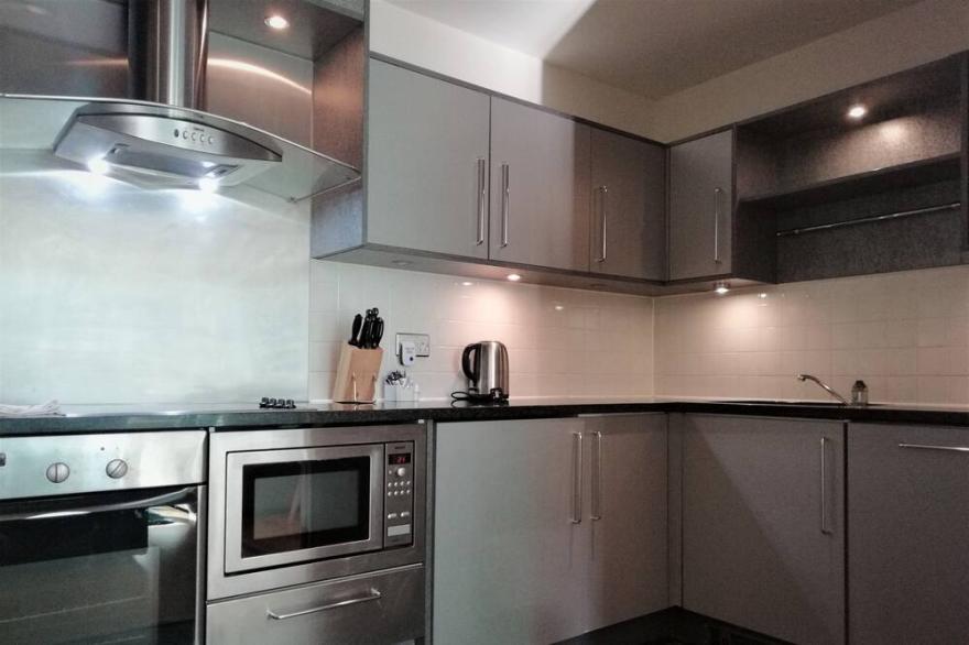 Still Life Vauxhall Deluxe Two Bedroom Apartment