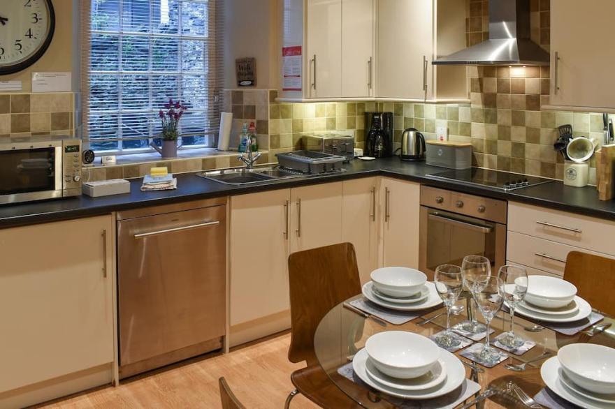 2 bedroom accommodation in Windermere