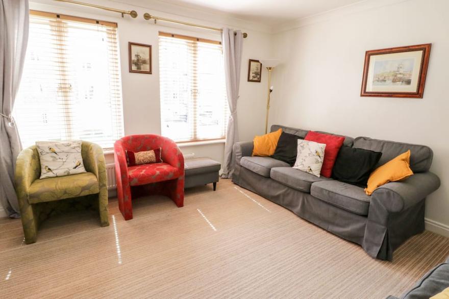 HAVEN HOUSE, pet friendly, country holiday cottage in Whitby