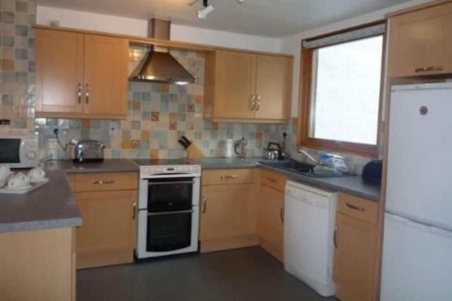 Keswick Bridge is within walking distance of Keswick town centre with private parking