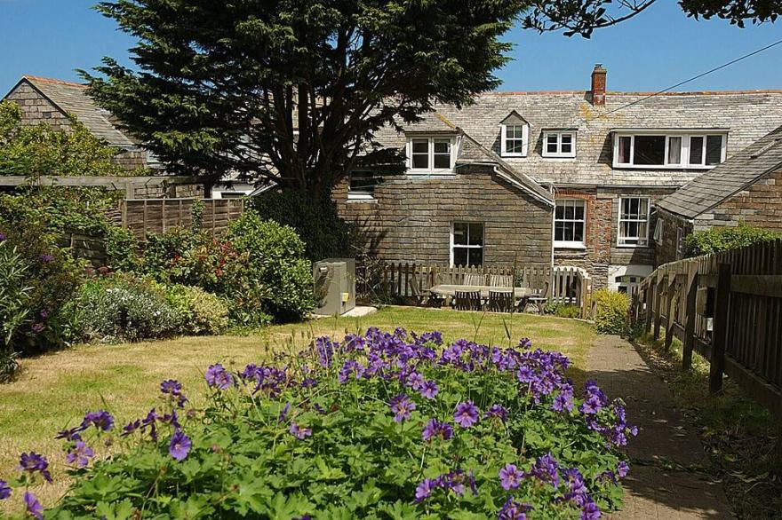 Bellevue with breathtaking views across the ocean