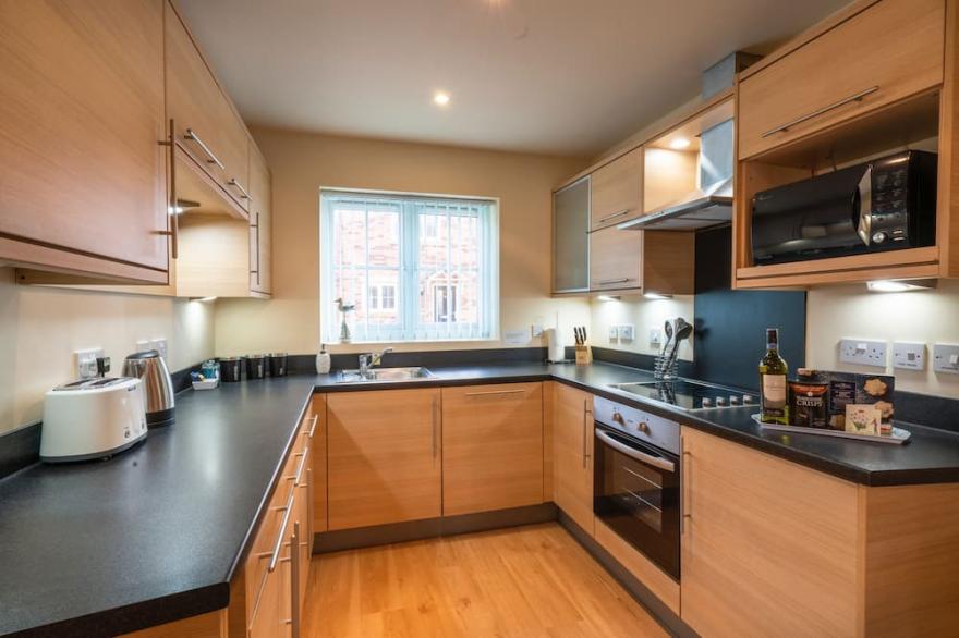 Seaside Cottage -  a cottage that sleeps 4 guests  in 2 bedrooms