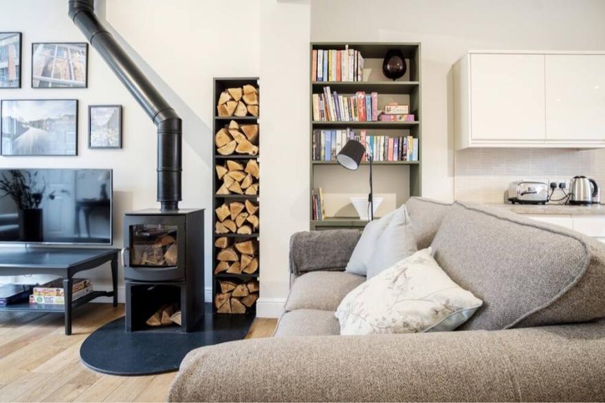 Sleeps 18#Central York#5★Townhouse#Parking#Cinema & Pool Table & Games Room