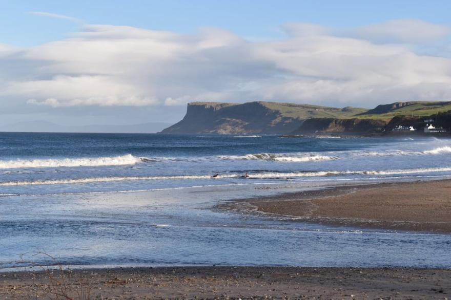 Fantastic modern two bedroom apartment close to Ballycastle beach