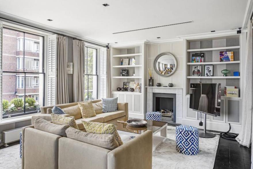 Luxurious Apartment - Denyer Street