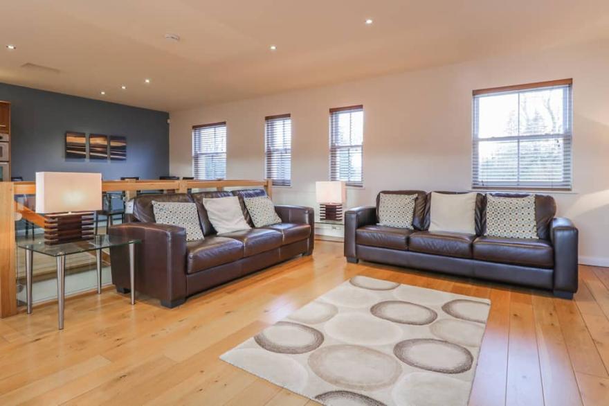 WRENVILLE, family friendly, luxury holiday cottage in Keswick