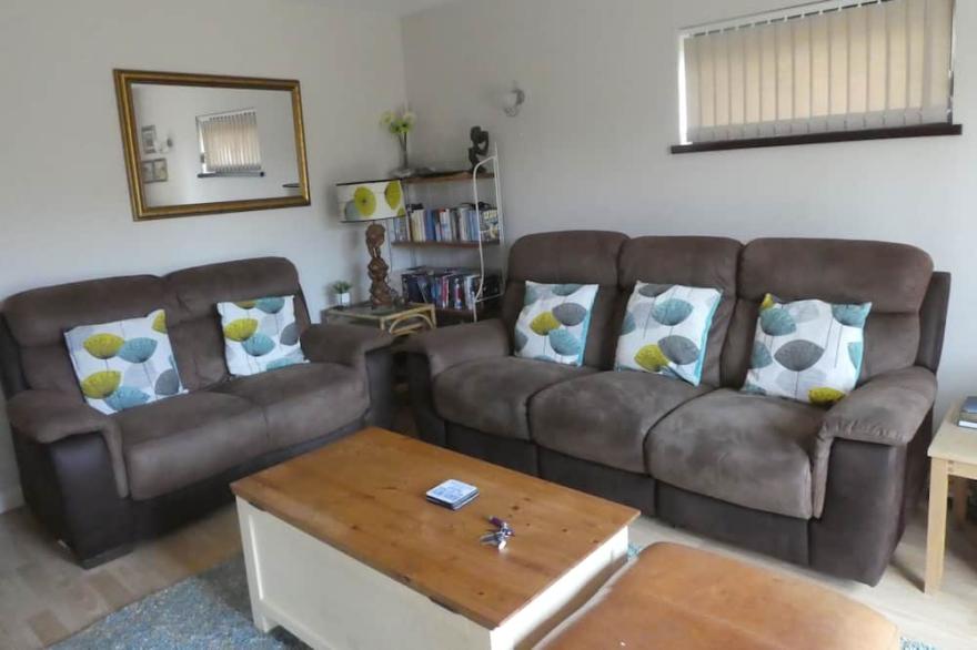 Parkland 14 is a detached premier 3 bedroom bungalow sleeping 6