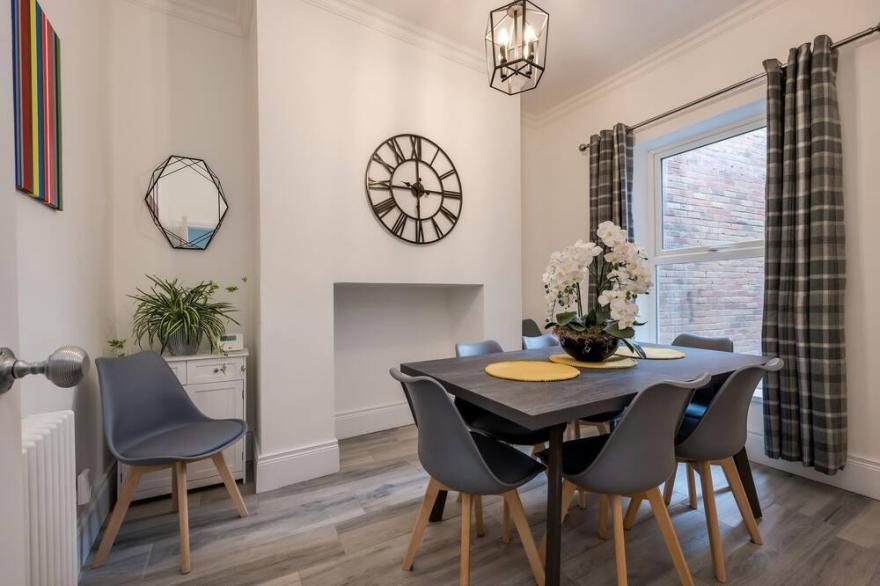 Luxury Georgian Townhouse: The Granary