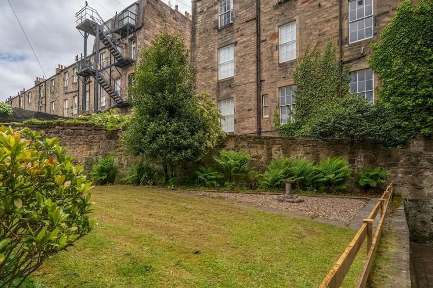 Pass the Keys | Superb 3Beds House in Chic area of the City Centre