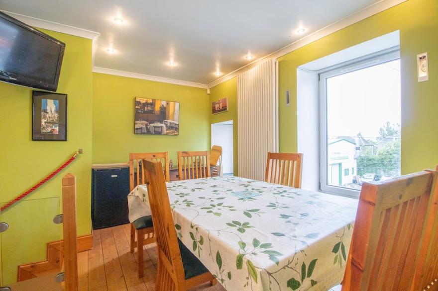 Luxury Apartment in Hamilton, Nr. Glasgow, Strathclyde, Scotland